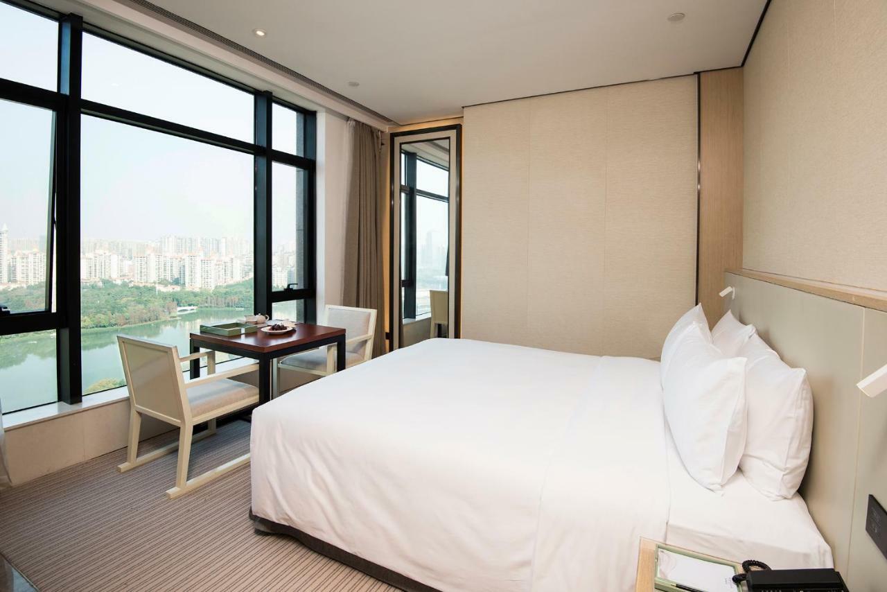 Virtuous World Hotel Foshan Exterior photo