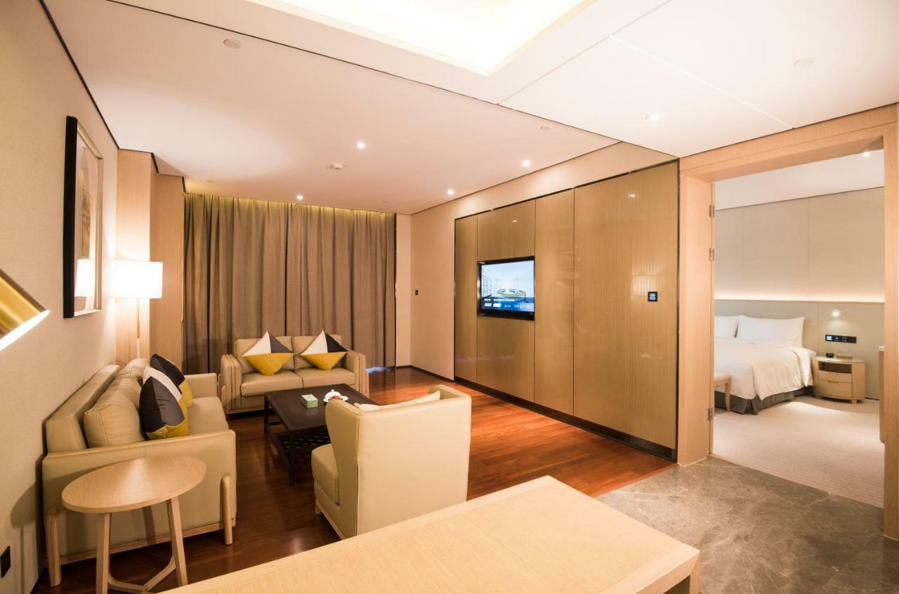 Virtuous World Hotel Foshan Exterior photo